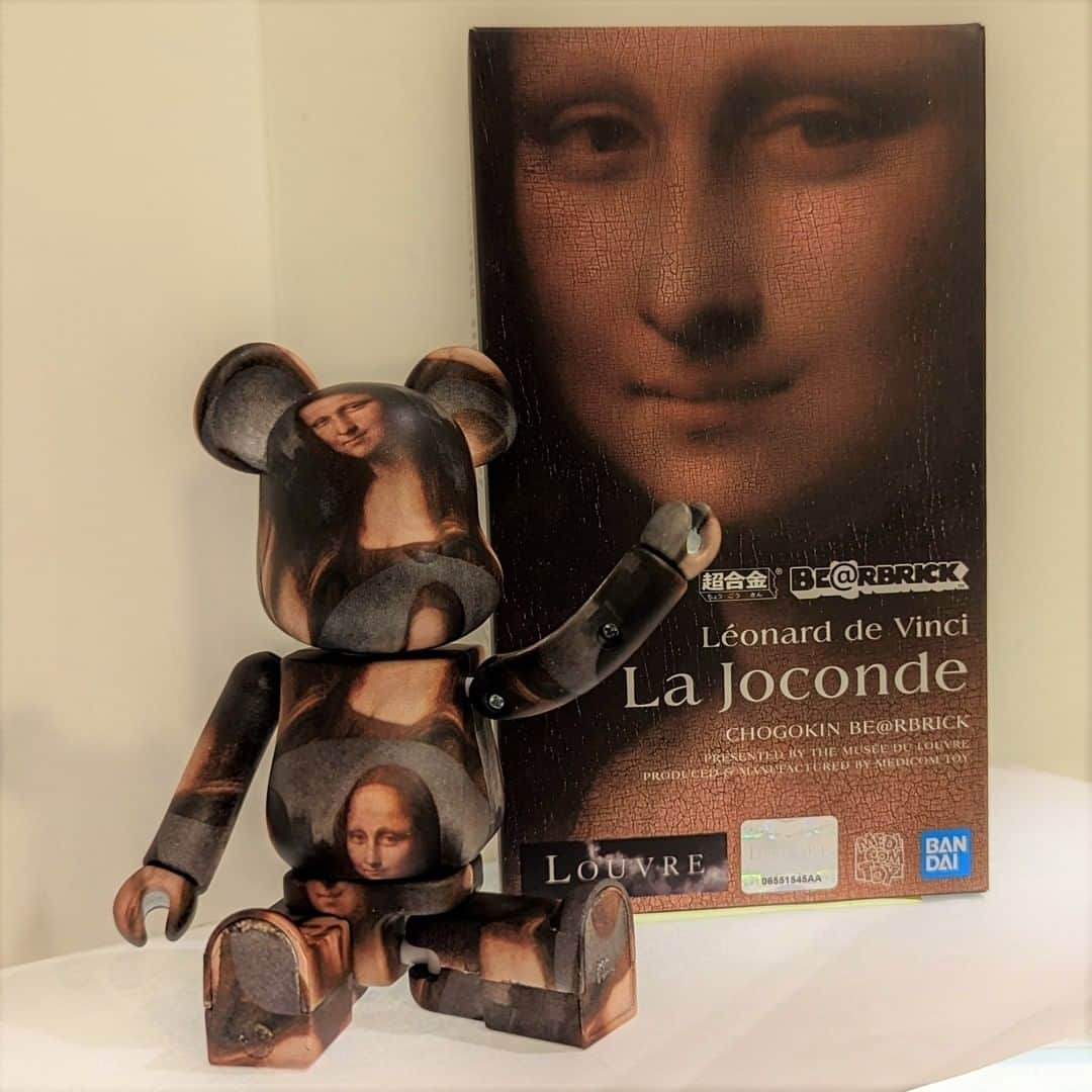 MEDICOM TOYさんのインスタグラム写真 - (MEDICOM TOYInstagram)「🎨🎨🖌🖌  Musee du Louvre, Italian Paintings © RMN - Grand Palais  #medicomtoy #メディコムトイ #bearbrick #ベアブリック #LeonardodaVinci」4月18日 10時30分 - medicom_toy