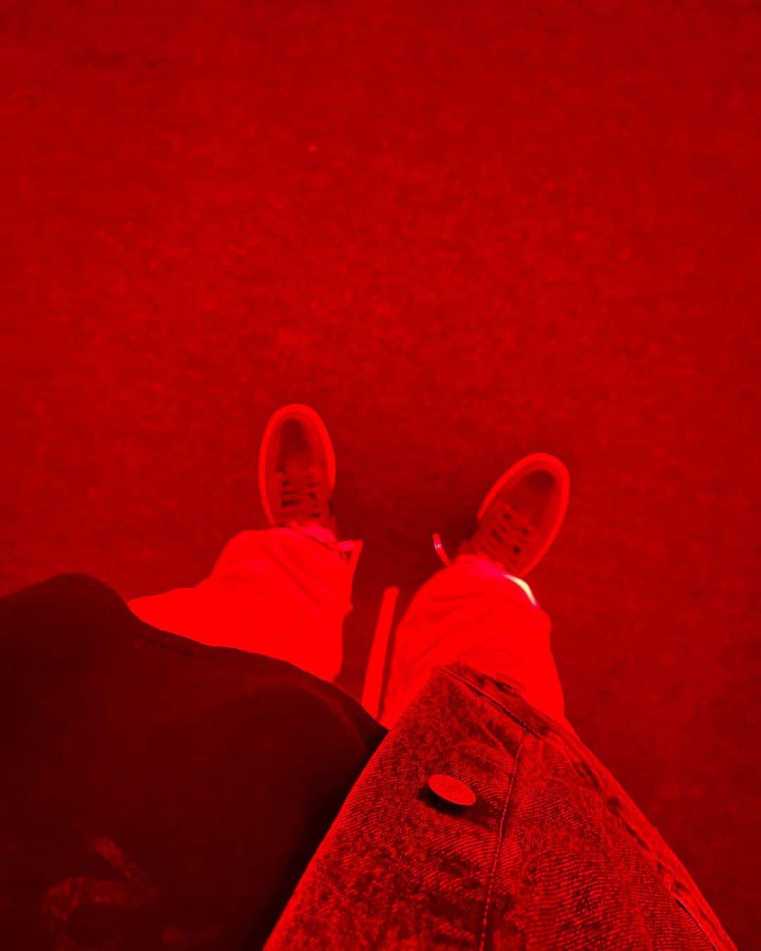 長谷川惠一さんのインスタグラム写真 - (長谷川惠一Instagram)「先日、両国国技館で行われたジョーダンストアのオープニングイベントに招待していただきました🙋‍♂️  国技館の真ん中にバスケのコートがあるという異様だけど、スタイリッシュでかっこいい空間だったな🤔🏀  @travisscott 来たのはビックリ😳‼」4月18日 11時51分 - keiichihasegawa