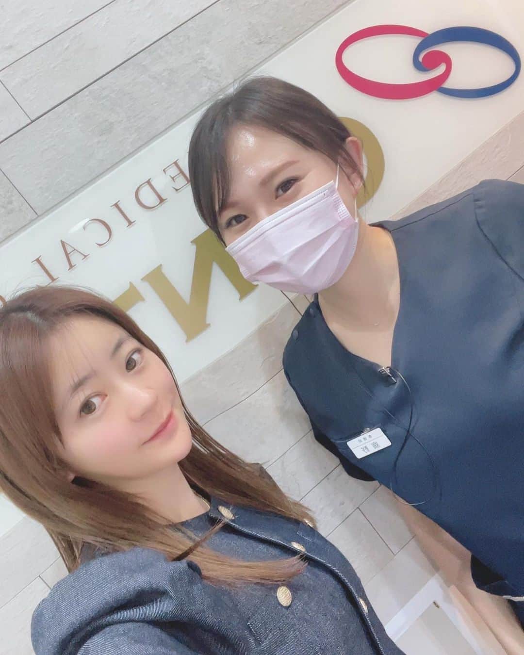 梶本成美さんのインスタグラム写真 - (梶本成美Instagram)「ゴルフをするようになってから シミがどんどん増えていく一方😱😭  そんな時にセカチャンで仲良くなった ようちゃんが　@tokyo_yokogram が 働いているシンシアクリニック　 @cynthia_sby で肌診断をしてもらった後に フォトフェイシャルとイオン導入をやっていただきました🥺✨  肌診断は機械を使って表面に見えてないシミとかが分かるのですが、、、、、 恐ろしい結果でした😱💦  即、フォトフェイシャルとイオン導入を🥺 翌日からシミが浮きでてきてポロポロ取れ出しました🥺✨ 一回でもだいぶ効果があって また真夏になる前にやりに行かなくては🥺❣️  すっぴん美人を目指したい🥺  大好きなゴルフをやるためには お肌ケアもしっかりやって行こうと思いました🥺❣️  @cynthia_sby  @mz_cynthia.sby  #美容#ンシア#シンシア渋谷#渋谷#PR#美#肌診断」4月18日 12時23分 - narumikajimoto
