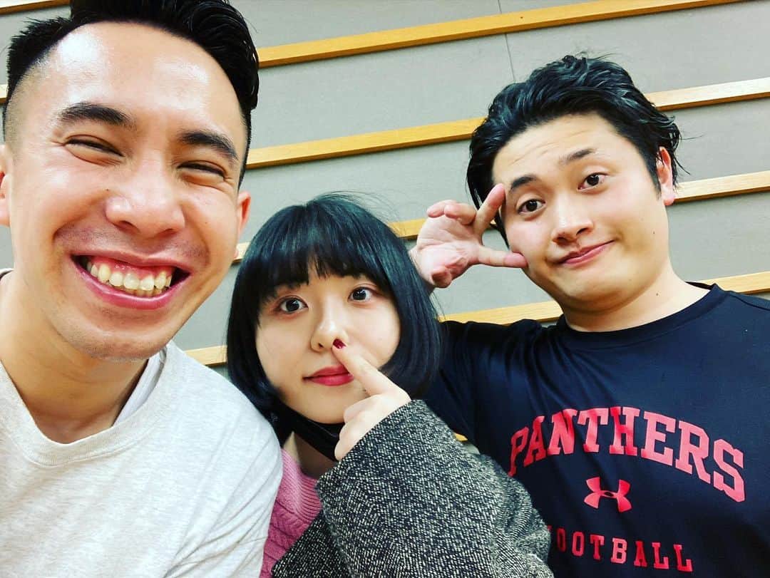 のインスタグラム：「マリーマリータコス🌮と 江戸マリー角井ちゃんと サンタモニカポール✌️ #深夜のハチミツ #江戸マリー #サンタモニカ」