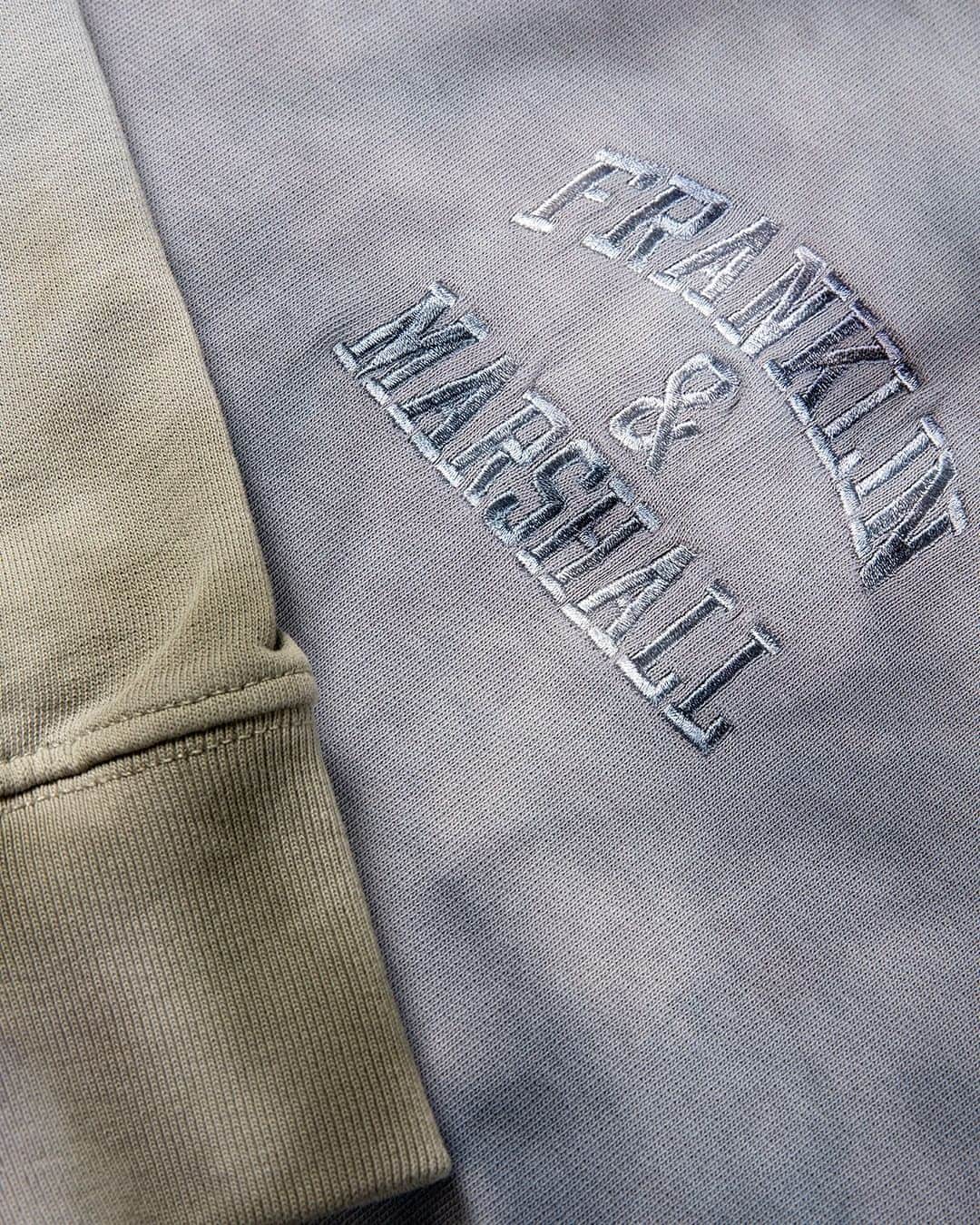 フランクリン&マーシャルさんのインスタグラム写真 - (フランクリン&マーシャルInstagram)「A brand new technique for fresh and unique looks.  Dive into Ice Dye Collection.  #franklinandmarshall #springsummer #sportystyle #collegefashion #supervintage #IceDyeCollection #set #fleeceset #hoodie」4月18日 18時00分 - franklinandmarshallofficial