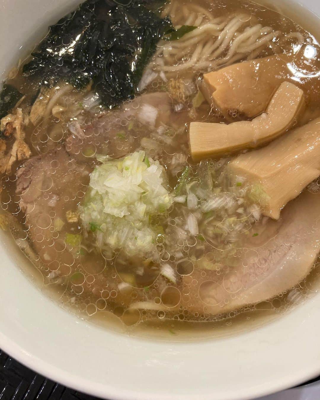 佐伯日菜子さんのインスタグラム写真 - (佐伯日菜子Instagram)「#ラーメン #麺 #麺スタグラム  #麺スタグラマー #noodles   ラーメン食べ過ぎてるからたまにこれどこだっけ？ってなる。」4月18日 18時04分 - hinakosaeki