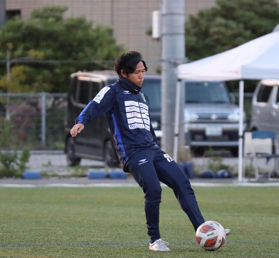 榊翔太さんのインスタグラム写真 - (榊翔太Instagram)「. 3節 東京23FC 1-0 勝利⚽️✨  まだまだやれる。 チームの為に自分が出来ることを頑張ります🔥  #vonds市原  #榊翔太 #研ぎ澄ます」4月18日 12時44分 - shota.sakaki
