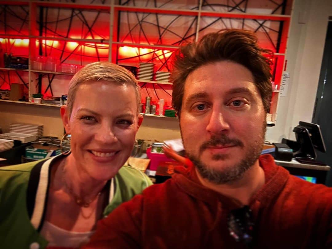 Terry Matalasさんのインスタグラム写真 - (Terry MatalasInstagram)「T’Veen in real life likes her sushi spicy. #StarTrekPicard」4月18日 12時55分 - terrymatalas