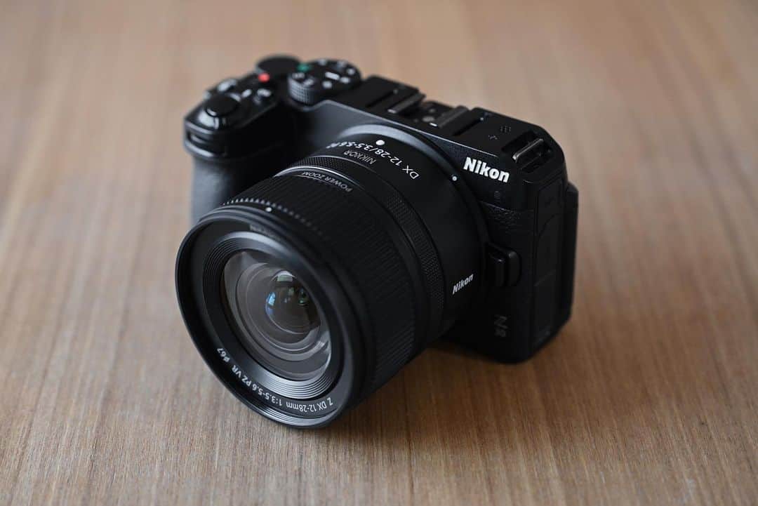 NikonUSAさんのインスタグラム写真 - (NikonUSAInstagram)「Meet our new ultra-wide-angle power zoom, the NIKKOR Z DX 12-28mm f/3.5-5.6 PZ VR. Vloggers and content creators, you need gear you can count on to share your passions, from exciting travel videos to teaching yoga classes. Small and lightweight, the NIKKOR Z DX 12-28mm f/3.5-5.6 PZ VR is made for handheld vlogging, shooting on a gimbal, or on a tabletop tripod. No matter how you’re recording, with Power Zoom, you can select from a variety of speeds to zoom silently with precision and consistency throughout your shot.    Plus the 12-28mm focal length is so versatile, you’ll be able to capture wide views in tight spaces, landscapes and group shots and then zoom in for food shots, everyday shooting, street photography and even portraits. With built-in VR, you’ll get steadier videos, sharper photos, and better low-light performance.  The NIKKOR Z DX 12-28mm f/3.5-5.6 PZ VR is sure to become an essential part of your kit – especially when paired with a DX-format camera like the Z 30, and Z fc.  Preorder your new favorite lens at the link in our bio.  #NikonCreators #ZoomLens #VideoLens #Vlogger #VlogLife #photography #videography」4月18日 13時06分 - nikonusa
