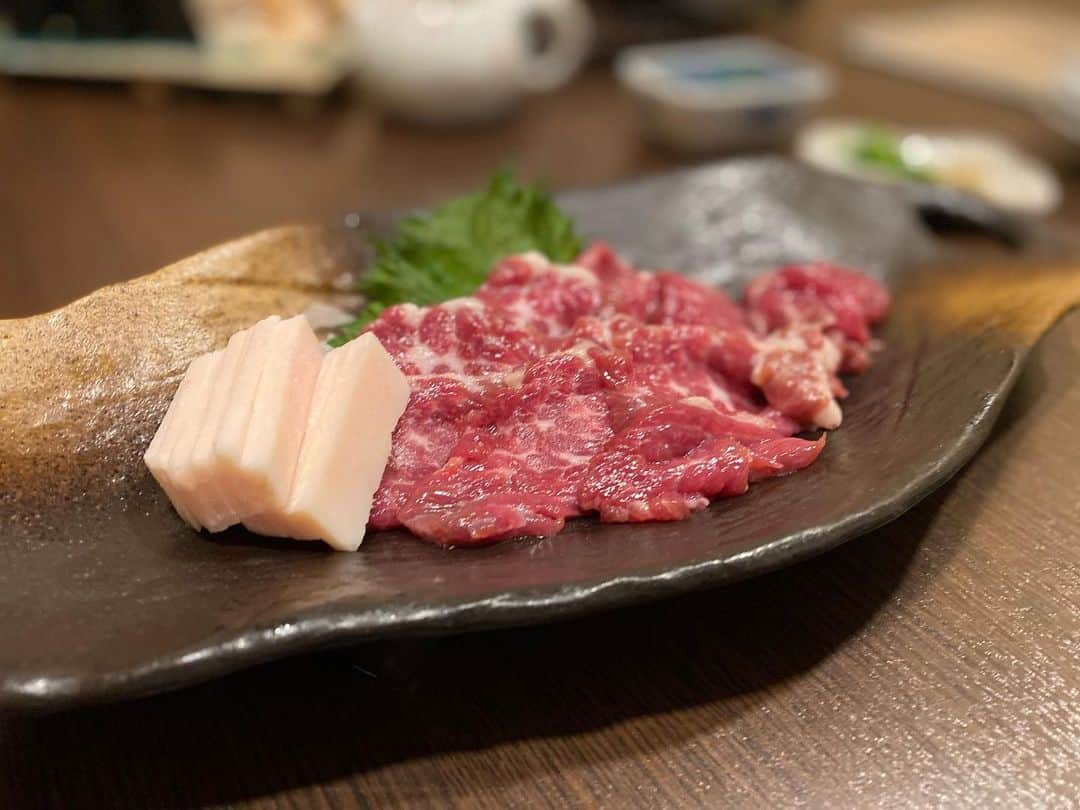 大沢文也さんのインスタグラム写真 - (大沢文也Instagram)「別府で食べた美味しいお寿司屋さん🍣 @ichihara.106 さんご馳走様でした(^^)  #寿司 #スシ #🍣 #中トロ #いくら #うに #とろ#梅しそ #馬刺し #別府」4月18日 14時09分 - fumifumi_k1