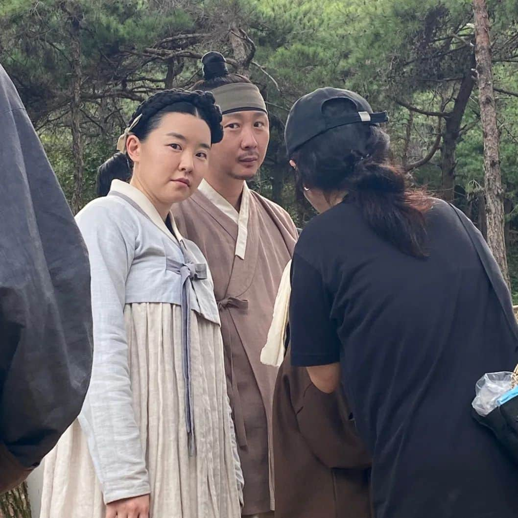 キム・ギドゥさんのインスタグラム写真 - (キム・ギドゥInstagram)「#tvn #청춘월담  #비하인드스토리 #촬영현장 #우리들 💕  #박형식 #전소니 #표예진 #윤종석 #이태선 #김기두 #이민지 #허원서 😍😍😍」4月18日 14時51分 - rlarlen0909