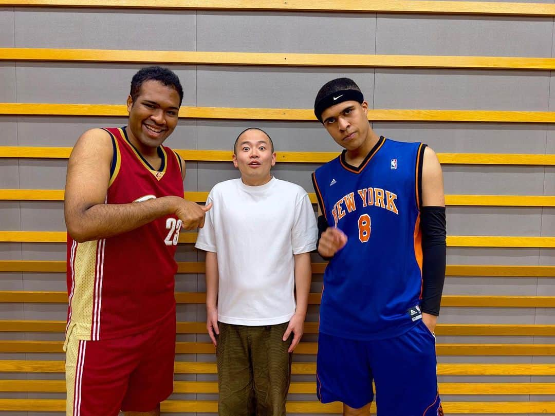 上田航平のインスタグラム：「写真撮ってもらた #ドンココ#NBA」