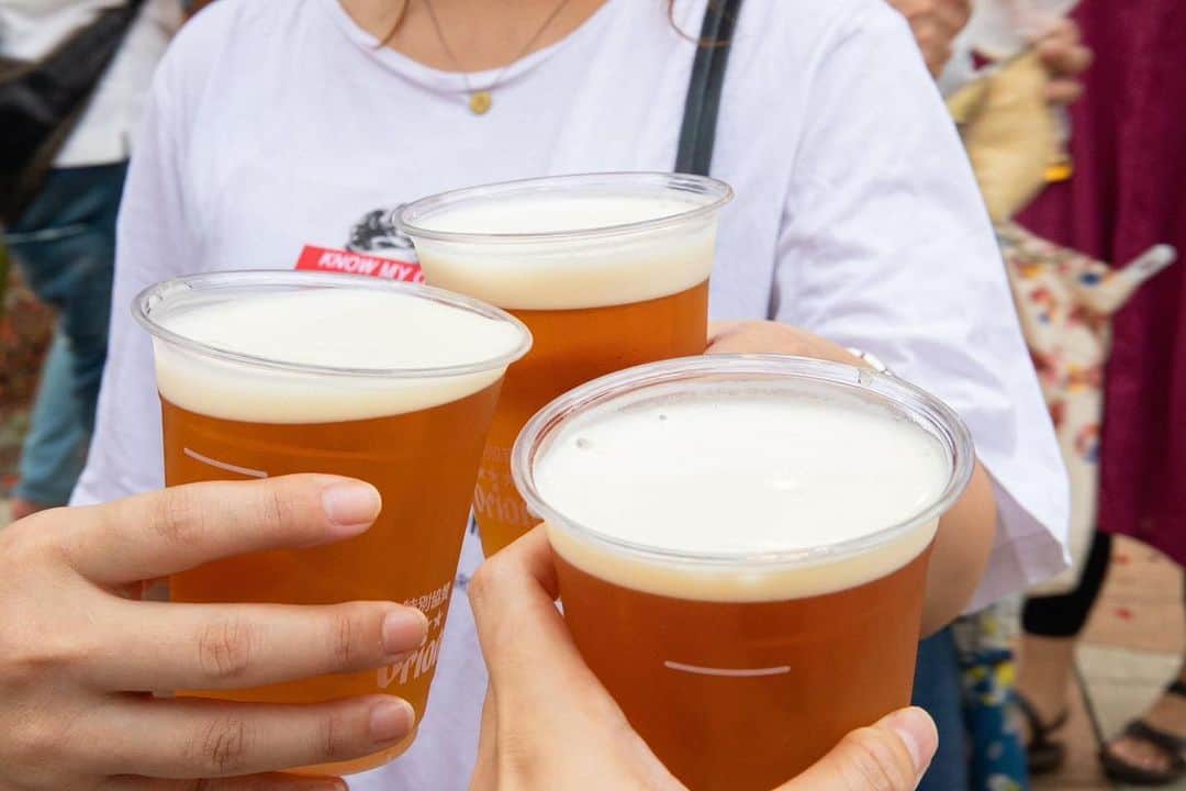 Haisai Chample Beer Festivalさんのインスタグラム写真 - (Haisai Chample Beer FestivalInstagram)「Haisai Beer Festival Spring 2023  Hello everyone!  The Haisai Beer Festival is back ‼️🎊 . Please come and enjoy the warm weather during the Golden Week holiday with your friends, family, and loved ones with craft beer! Kanpai🍻  There’ll be over 70 kinds of beer from breweries nationwide, including from Hokkaido, importers, and local beer pubs as well as food vendors who pride themselves on creating the best combinations of delicious beer and food! . [Date & Time] May 3 (Wed, Hol) 12:00 - 20:00 May 4 (Thu, Hol) 12:00 - 20:00 [Location] Place: Near Makishi Station at Saion Square Map: https://goo.gl/maps/AfQCadPw6T8HBvA87  Free Entry*  *When drinking beer, you are required to purchase an event-designated reusable beer cup for 300 yen (you can take this cup home and reuse it).   Please mark the date on your calendar, and we're looking forward to seeing you at Saion Square along Kokusai (International) Street!」4月18日 16時19分 - haisai_beerfes