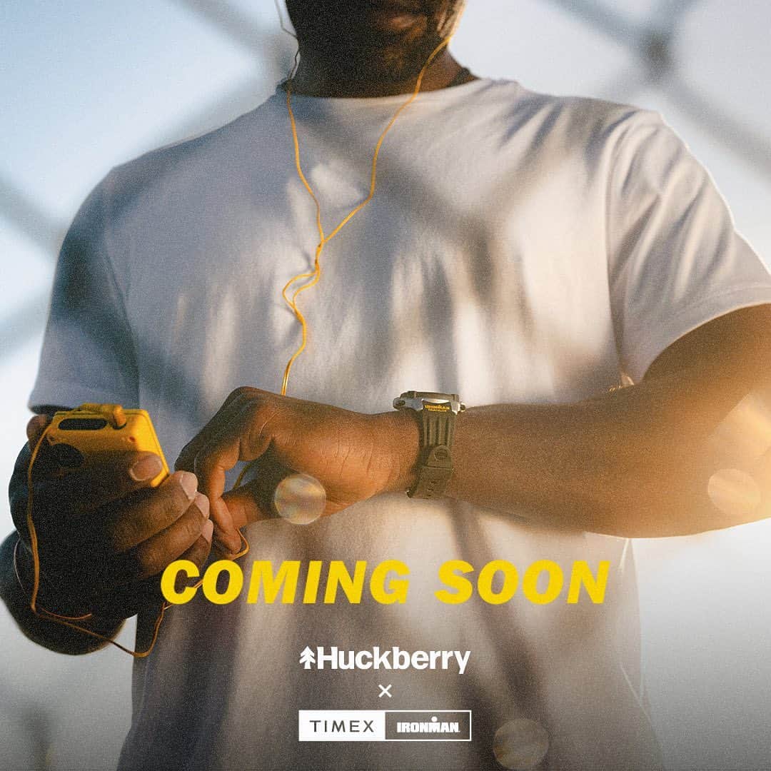 のインスタグラム：「Coming Soon | Huckberry x Timex IRONMAN®  Hit the link in bio for first access to the watch that'll take you back to the summer of ’99.」