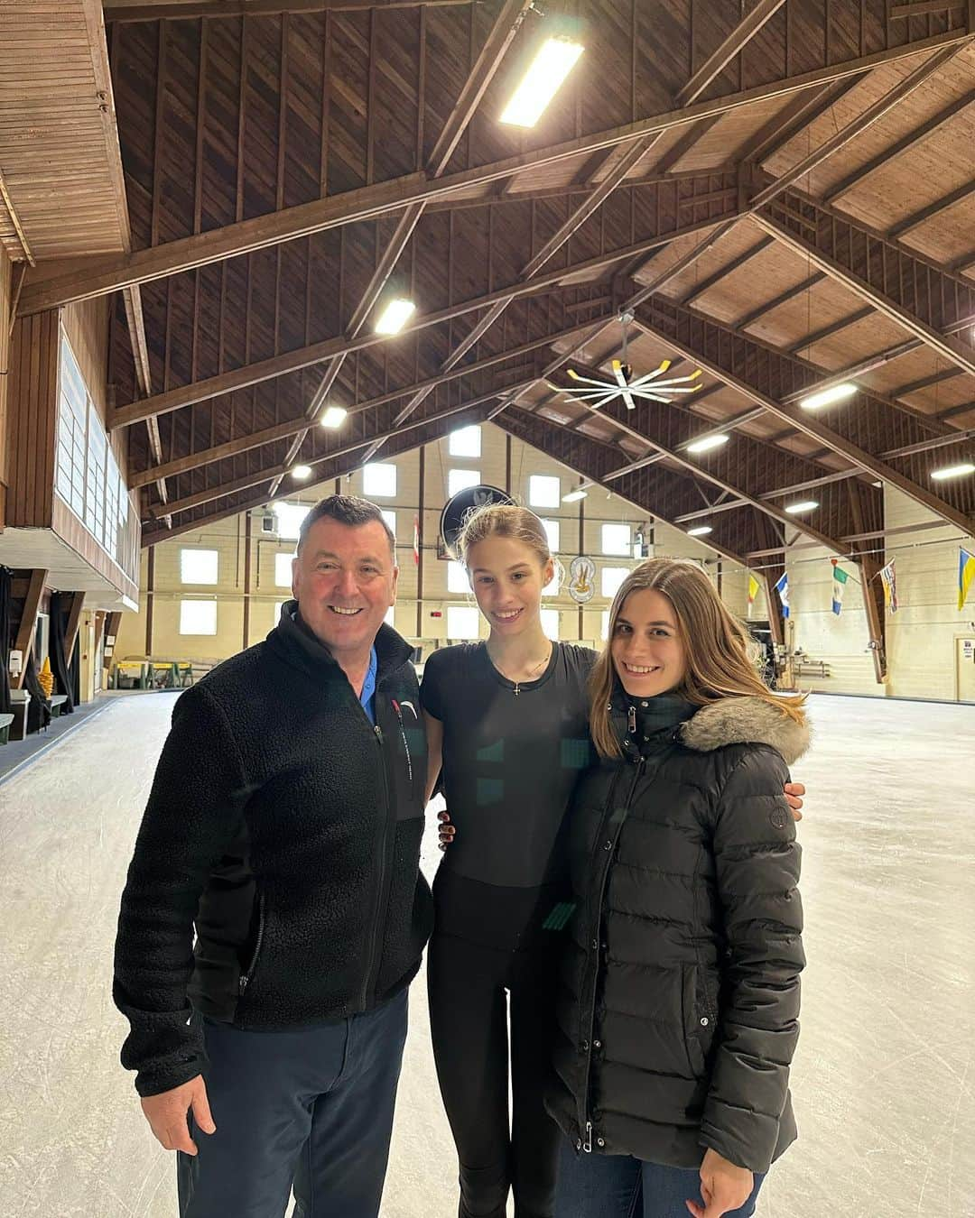 ブライアン・オーサーさんのインスタグラム写真 - (ブライアン・オーサーInstagram)「Enjoyed seeing the talent of @kimmy_repond and sister/coach Jeromie in person at the TCC.  Programs by David Wilson are wonderful @itsmedwlsn」4月19日 2時21分 - brianorser