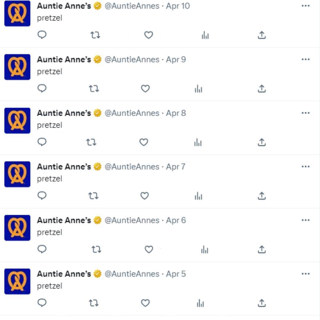 アンティ・アンズのインスタグラム：「is our twitter broken lol」