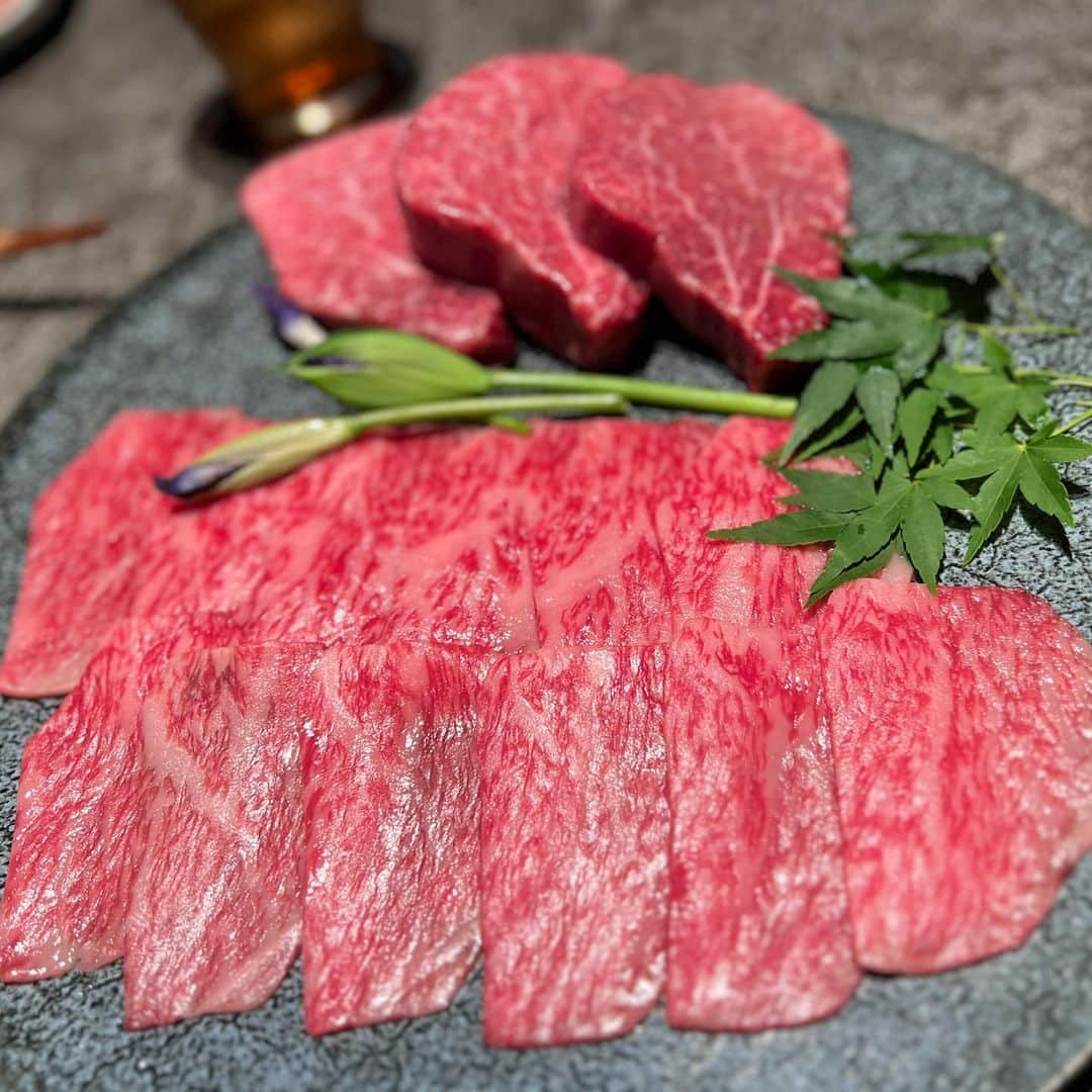 大槻ひびきさんのインスタグラム写真 - (大槻ひびきInstagram)「可愛い子達とお肉食べてきた☺️ こじたん、ここみん🌸 お話とお肉に夢中で みんなで写真撮るタイミング逃しちゃた🥺」4月19日 2時29分 - yanhibi0221