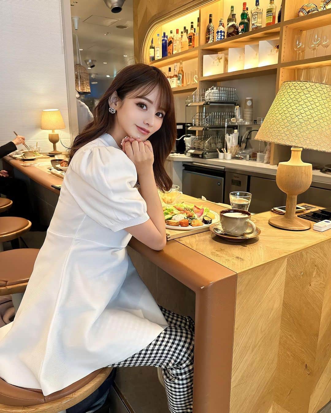 姫奈のインスタグラム：「.  ここのモーニングまた行きたい😋 朝から新鮮なお野菜摂れて良き✨  #パンカラトブーランジェリーカフェ #大阪カフェ #大阪モーニング #北浜モーニング #北浜ランチ #マタニティコーデ #マタニティライフ」