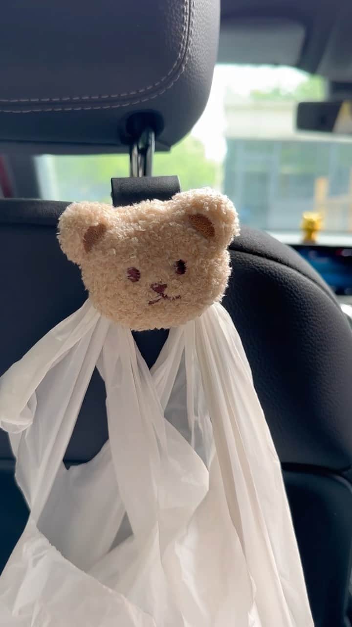 SHEINのインスタグラム：「This car decor is so cute it’s driving us crazy 🧸🚗😍 Which of these items can’t you bear to pass up? 👇  🔎10472887 10341439 11865408 12059714 12981439 12533838 11028813  #SHEIN #SHEINforAll #SHEINstyle #fashion #chic #OOTD」