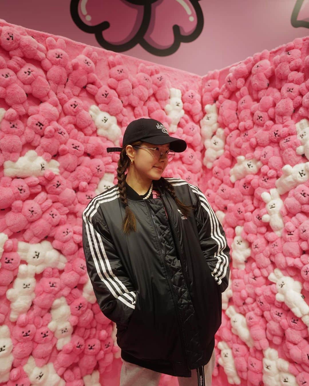 GYEON SEOのインスタグラム：「_* 🧸💕 . . #gomdorishotz」