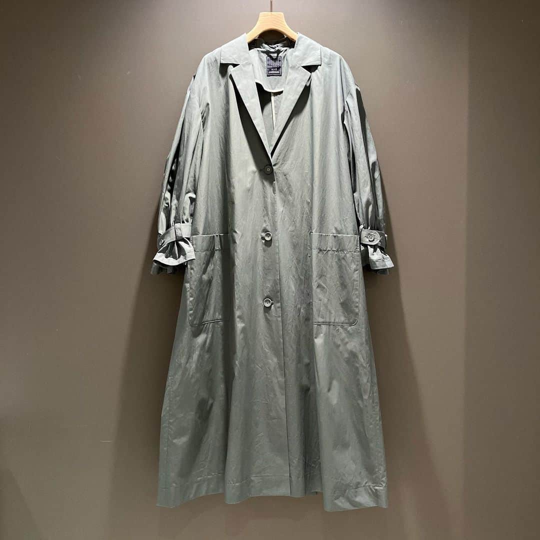 BEAMS JAPANさんのインスタグラム写真 - (BEAMS JAPANInstagram)「＜mina perhonen＞ Womens papier coat ¥93,500-(inc.tax) Item No.61-18-0108 BEAMS JAPAN 3F ☎︎03-5368-7317 @beams_japan #minaperhonen #beams #raybeams #beamsjapan #beamsjapan3rd Instagram for New Arrivals Blog for Recommended Items」4月18日 19時38分 - beams_japan