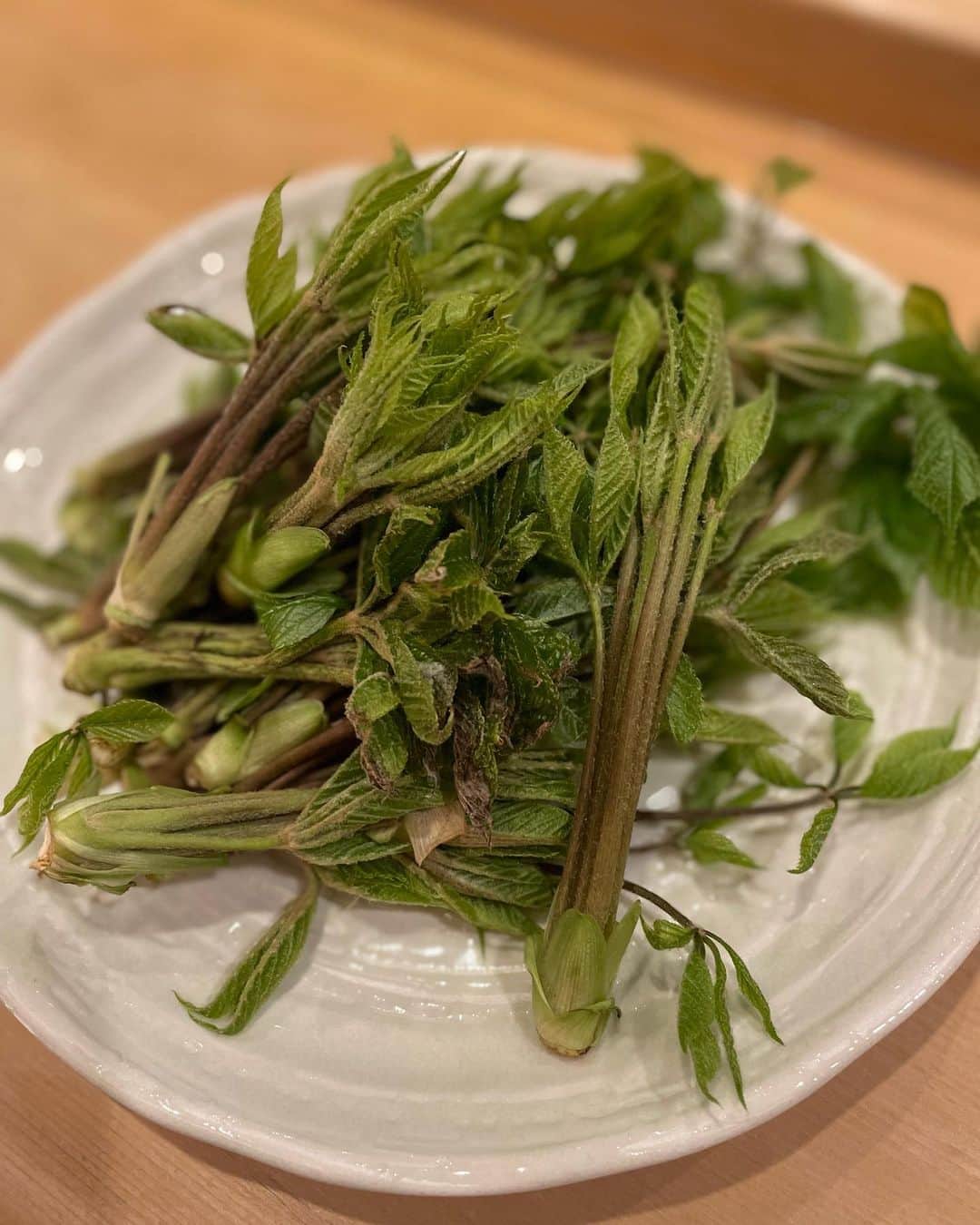 金石昭人のグルメインスタ