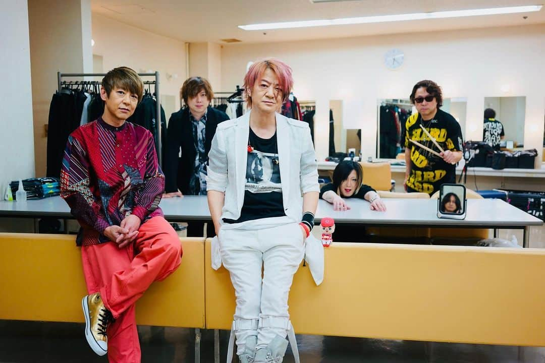 GLAYさんのインスタグラム写真 - (GLAYInstagram)「『HIGHCOMMUNICATIONS TOUR 2023 -The Ghost of GLAY-』広島1日目終了！ #GLAY #HC2023」4月18日 20時57分 - glay0525_official