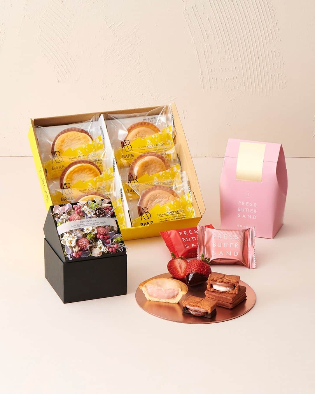 BAKE CHEESE TART OFFICIALのインスタグラム