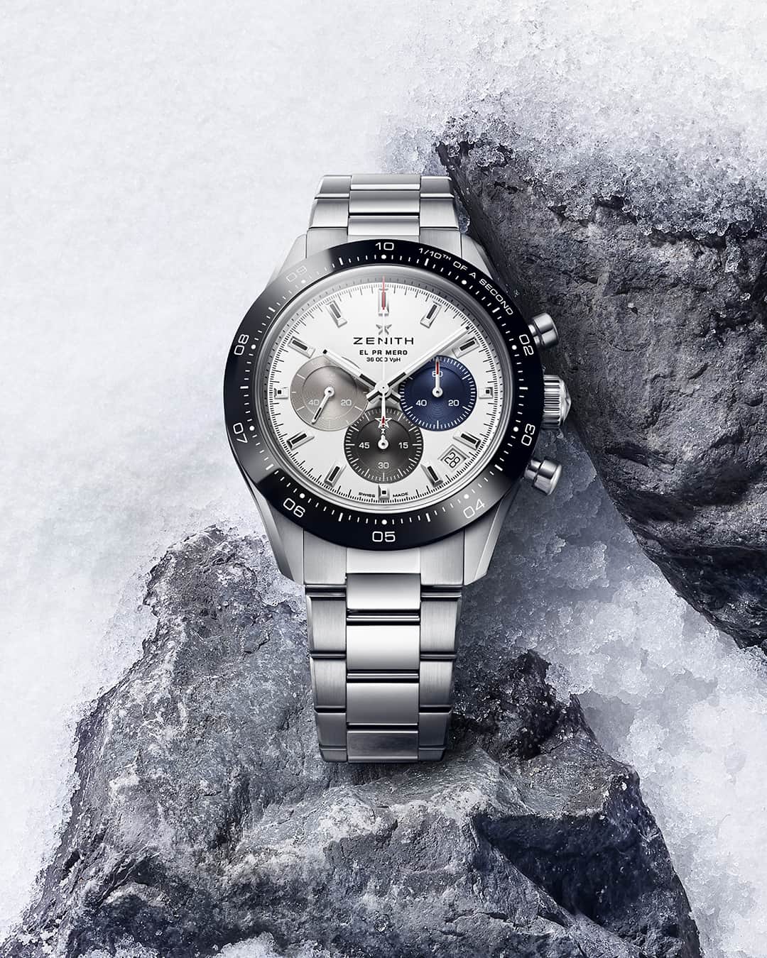 ゼニスのインスタグラム：「#ChronomasterSport: The culmination point after over 50 years of perfecting the automatic high-frequency chronograph: Chronomaster Sport.」