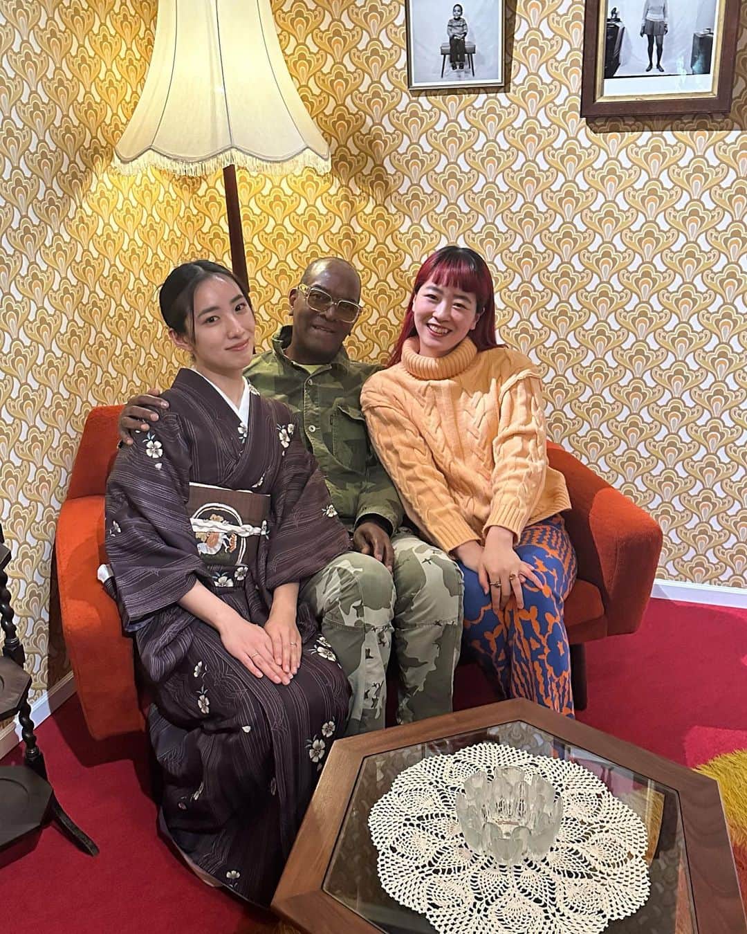 中田クルミさんのインスタグラム写真 - (中田クルミInstagram)「撮影にて京都滞在中です🏯！ お着物と帯は @seisyodo で買ったものを早速着てみました。 反省点はお太鼓が変な形になったことぐらい🤷‍♀️1日着てても苦しくなくなりました！自分で可愛い髪型セット出来るようになりたいな。 この日は @i_am_chimy と @kyotographie 巡って1日遊んだ日です🫶 #着物  週末は #ガチ恋粘着獣 第二話、ご覧いただいた皆様ありがとうございました❤️‍🩹 自分の滑舌の悪さに心底凹みまくりましたが、りこめろという愛おしい素敵な役を頂けて心から感謝するばかりです。役はいつも自分を成長させてくれます。素敵な感想をたくさんいただけて幸せいっぱいです。本当にありがとうございます。  そして月曜からは #おとなりに銀河 の第三週もスタートしております。先週はほっこり動物園に参加した穂波さんでした🦚今週も是非お楽しみください💫」4月18日 21時09分 - kurumi_nakata