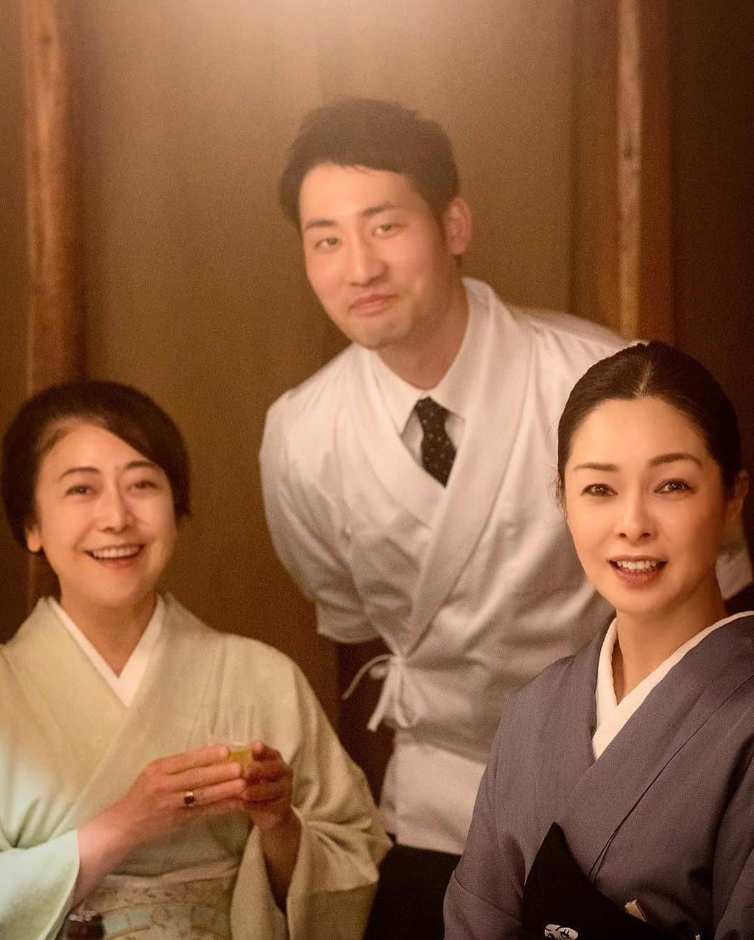 川原亜矢子さんのインスタグラム写真 - (川原亜矢子Instagram)「至福のひととき #kyoto #kamishichiken #historictown  #kimono #上七軒 #和食 #せん田 #美食推薦 #着物 #着物コーデ」4月18日 21時18分 - ayakokawahara