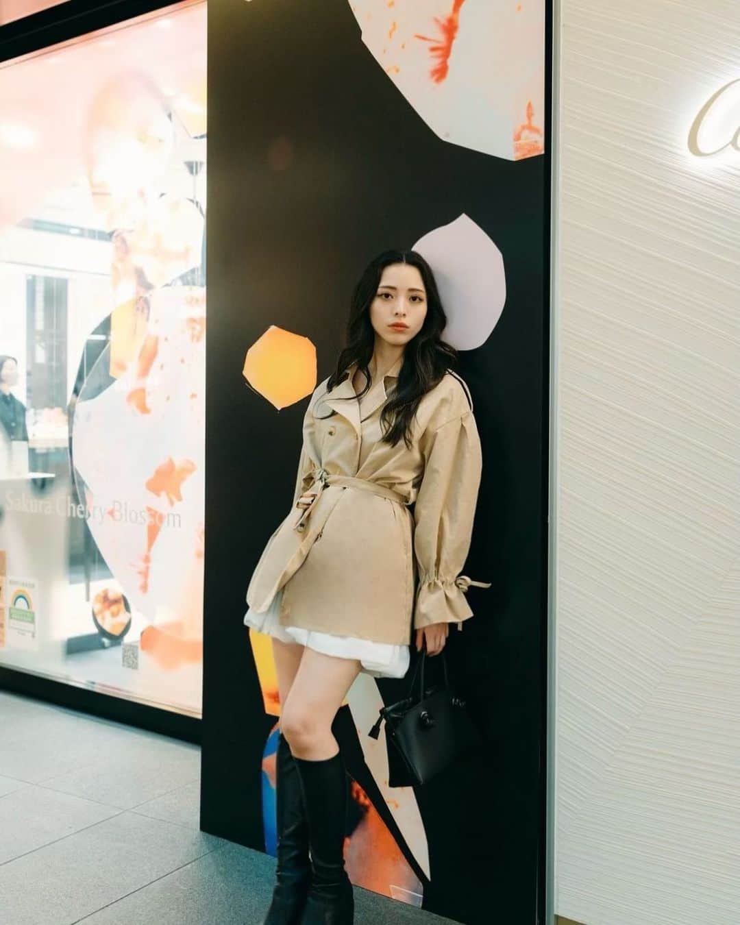 飯田りほのインスタグラム：「たまにはいつもと違う服装もかわちぃ👗 . . .  #Sweemycloset  #Sweemy_ootd  #Sweemy_dolls」