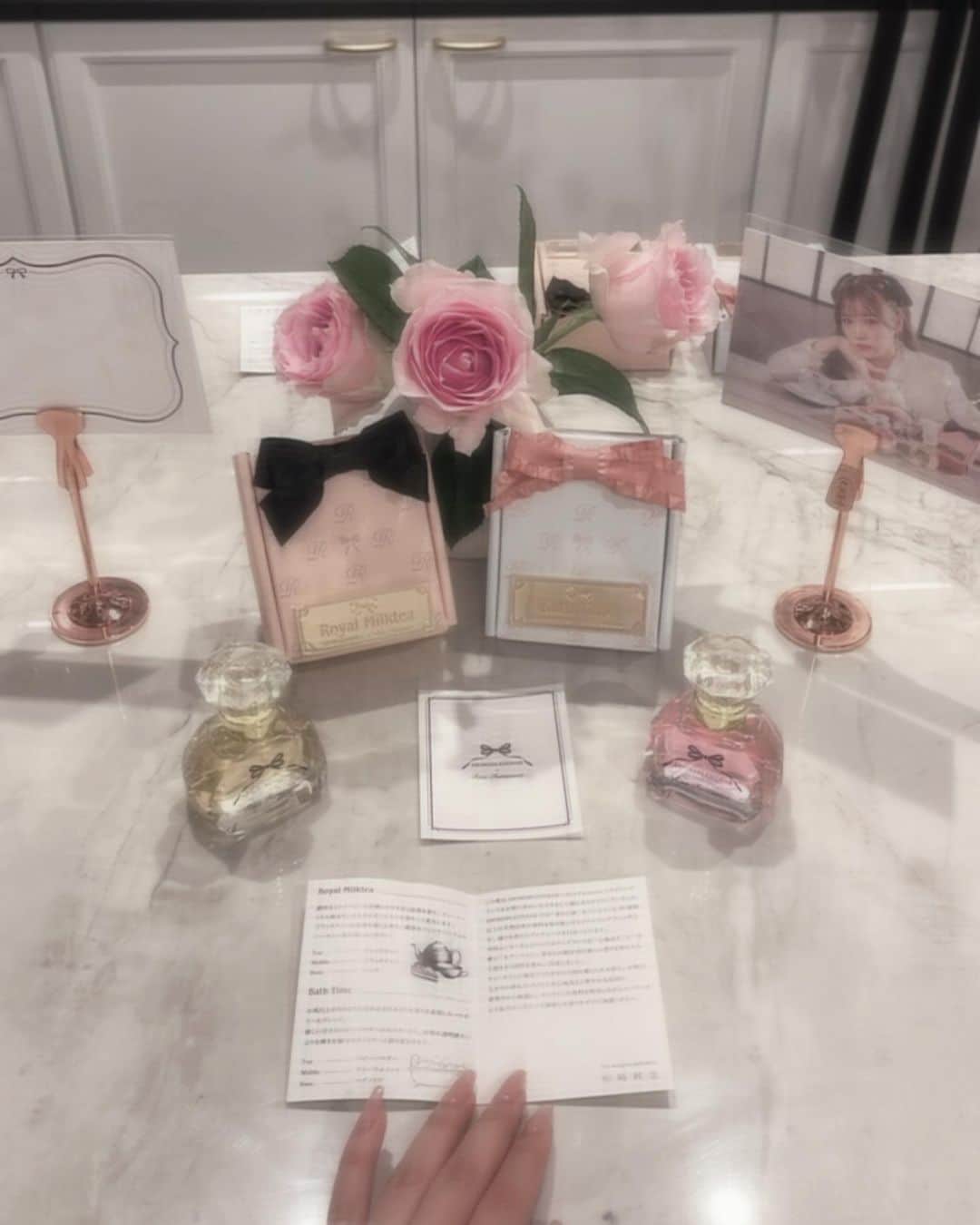 古澤里紗さんのインスタグラム写真 - (古澤里紗Instagram)「香水イベントの時の ヘアメさんは @imari_style さんです🎀💞💞''」4月18日 21時40分 - fuuuuu_ri
