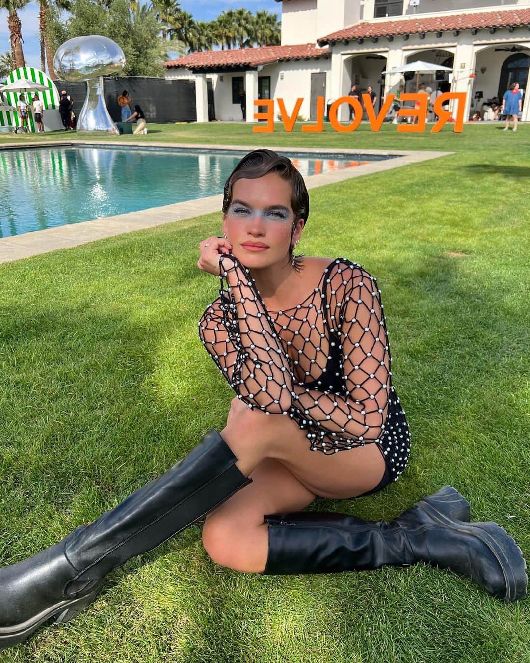 ストーミ・ヘンレイのインスタグラム：「The @revolve festival was a dreammm I can’t wait to go back!! 🫶🏼🌵☀️if you’re going to weekend 2 you have  to go!! #revolvefestival  #partner」