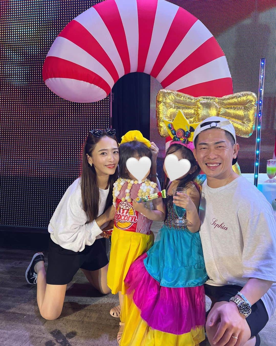 近藤千尋さんのインスタグラム写真 - (近藤千尋Instagram)「大好きなクラブメッド石垣での写真🤳💕 15キロを持ち上げたが重すぎた❤️笑  敷地内でじゅうぶんなクラブメッド！ 何回もリピートさせてもらってます🌺  今回は親友家族とだったので 子供達も嬉しそうでした🌈 あっという間の時間すぎて、、😂 弾丸旅幸せでした✈️👙  日常と離れてのリセット時間はとても大事だなぁ💕🌺」4月18日 22時01分 - chipichan.1215