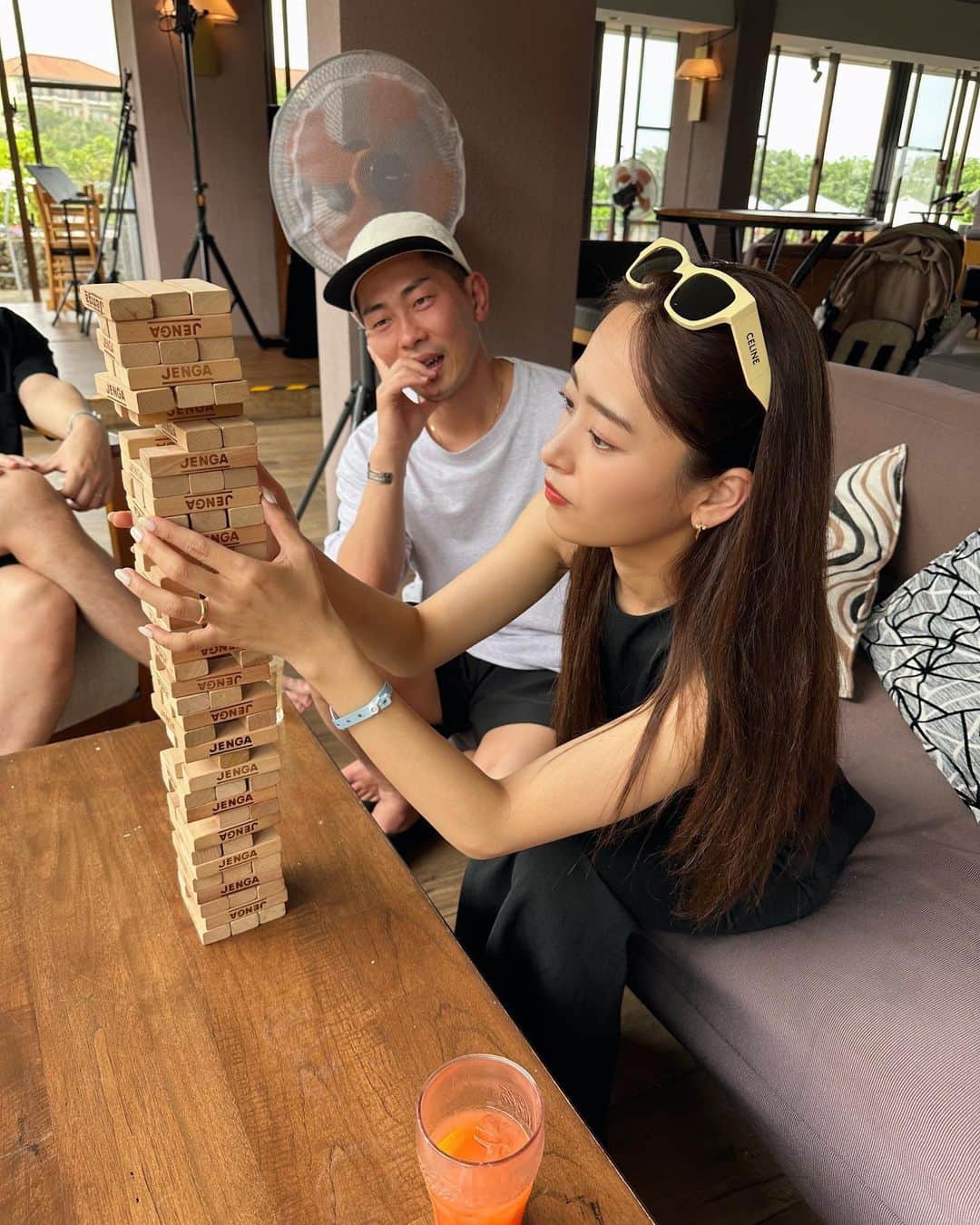 近藤千尋さんのインスタグラム写真 - (近藤千尋Instagram)「大好きなクラブメッド石垣での写真🤳💕 15キロを持ち上げたが重すぎた❤️笑  敷地内でじゅうぶんなクラブメッド！ 何回もリピートさせてもらってます🌺  今回は親友家族とだったので 子供達も嬉しそうでした🌈 あっという間の時間すぎて、、😂 弾丸旅幸せでした✈️👙  日常と離れてのリセット時間はとても大事だなぁ💕🌺」4月18日 22時01分 - chipichan.1215