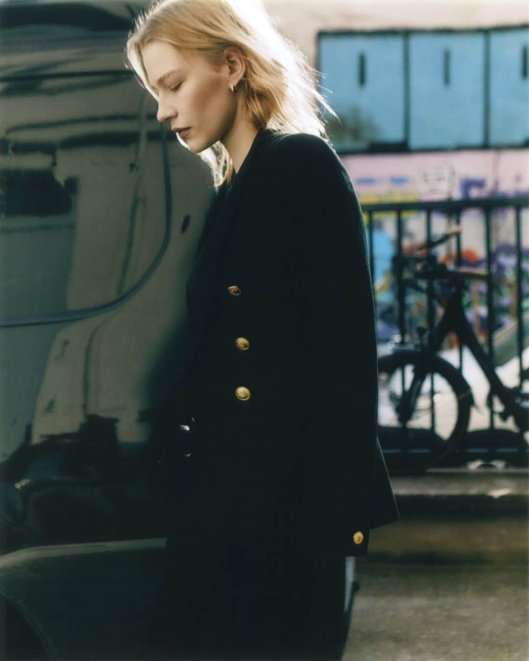 ラグ&ボーンのインスタグラム：「A lesson in monochrome dressing.」