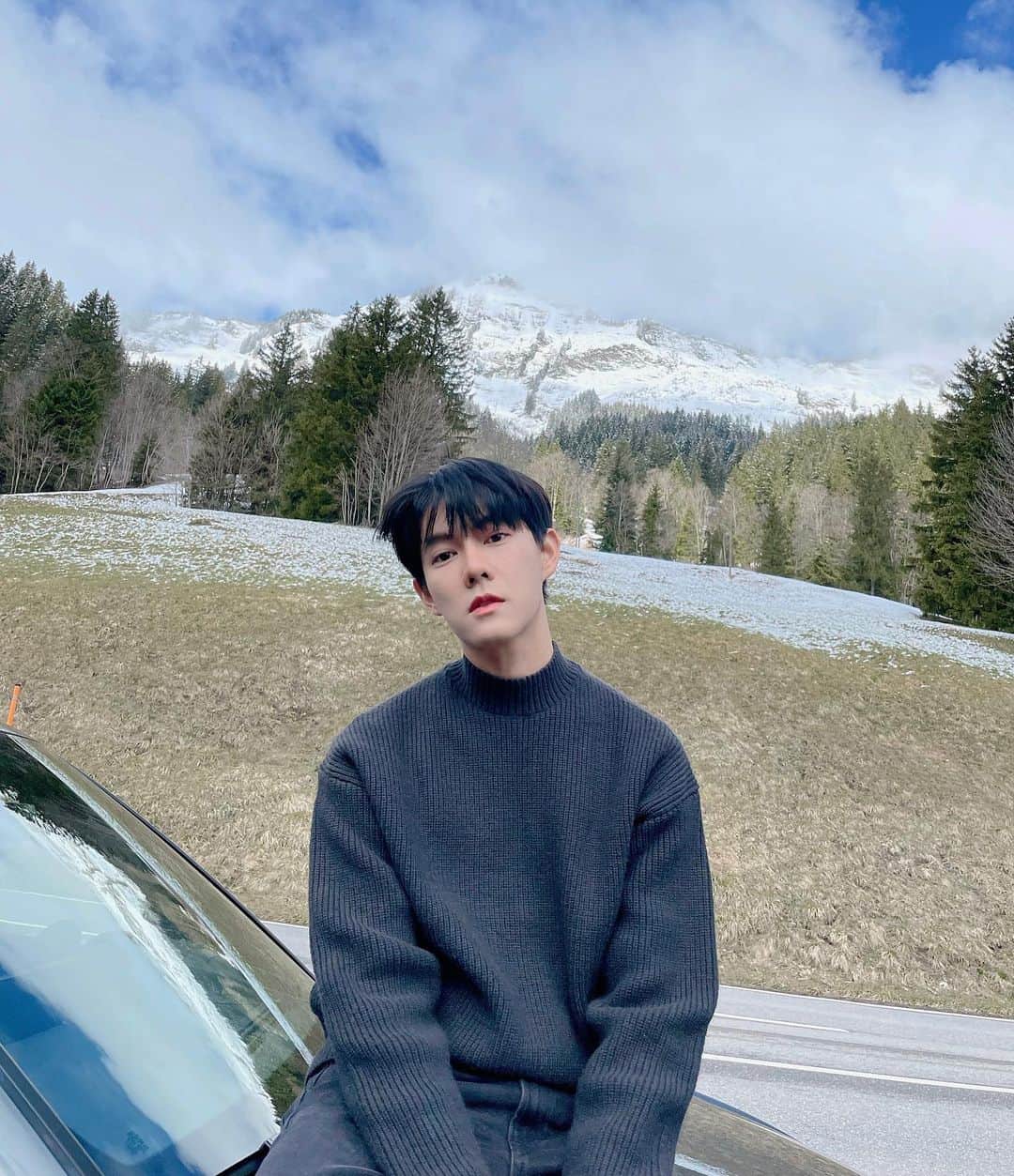 NEWYEARのインスタグラム：「Have a cute day🥰🤪」