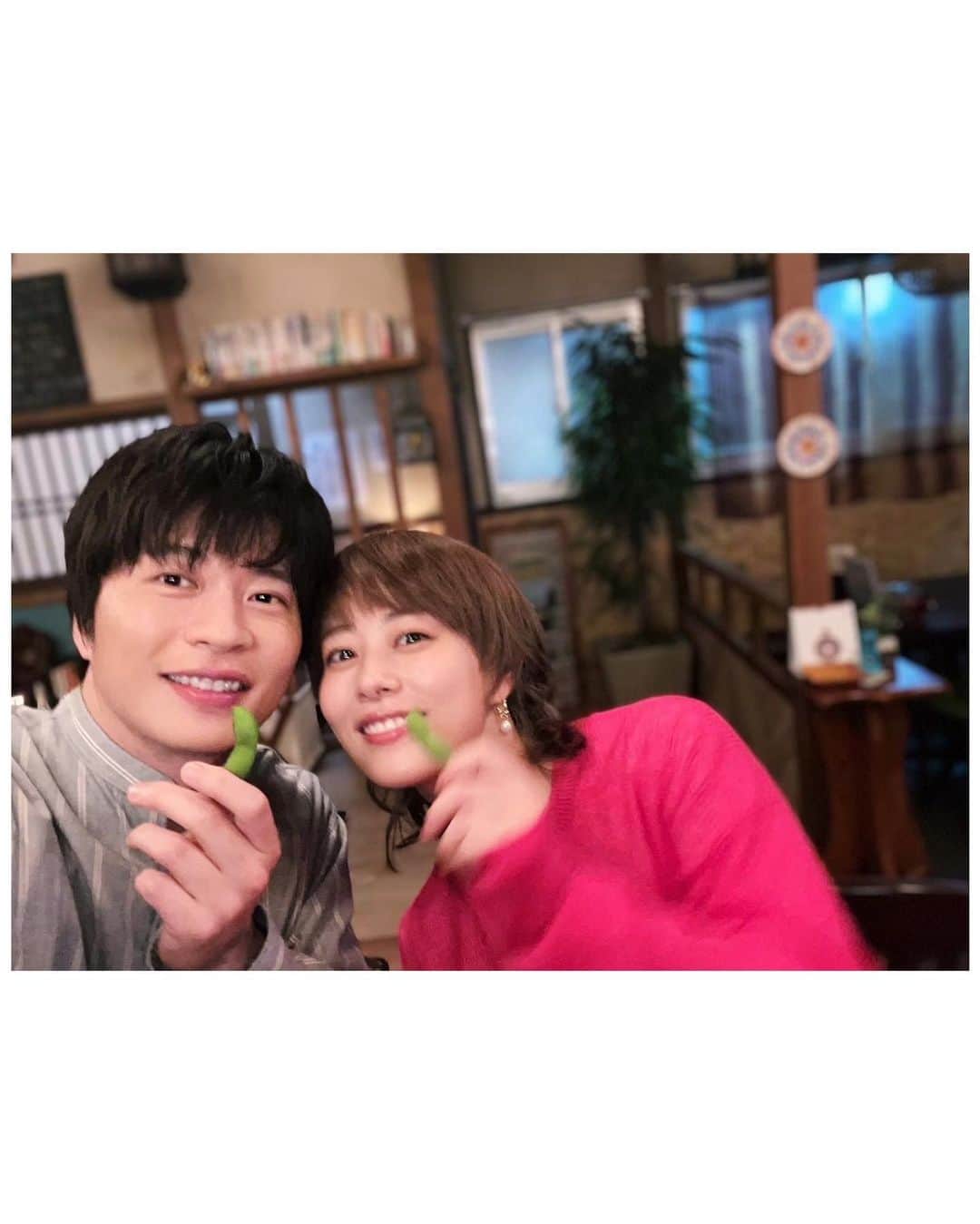 高畑充希のインスタグラム：「枝豆プロポーズ。 1話、ありがとうございました👮🧛‍♀️  #こことら🤍🐯」