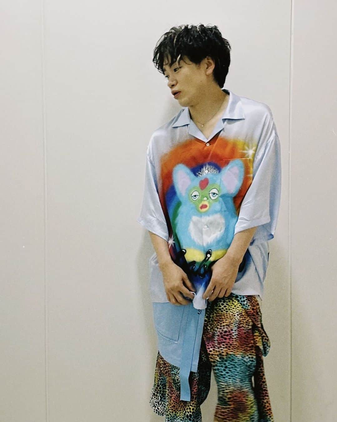 鳥越裕貴さんのインスタグラム写真 - (鳥越裕貴Instagram)「💙 #ootd  #furby #ファービー #ファービー熱 #再熱」4月18日 22時19分 - yuki_torigoe.cleftchin