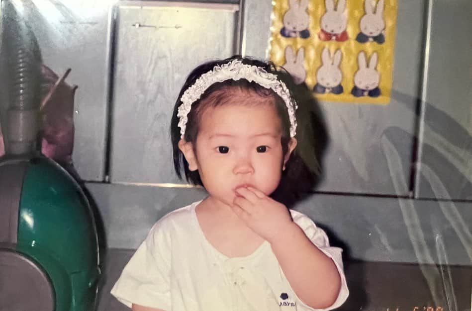 ダヒョンのインスタグラム：「When we were kids🐣」