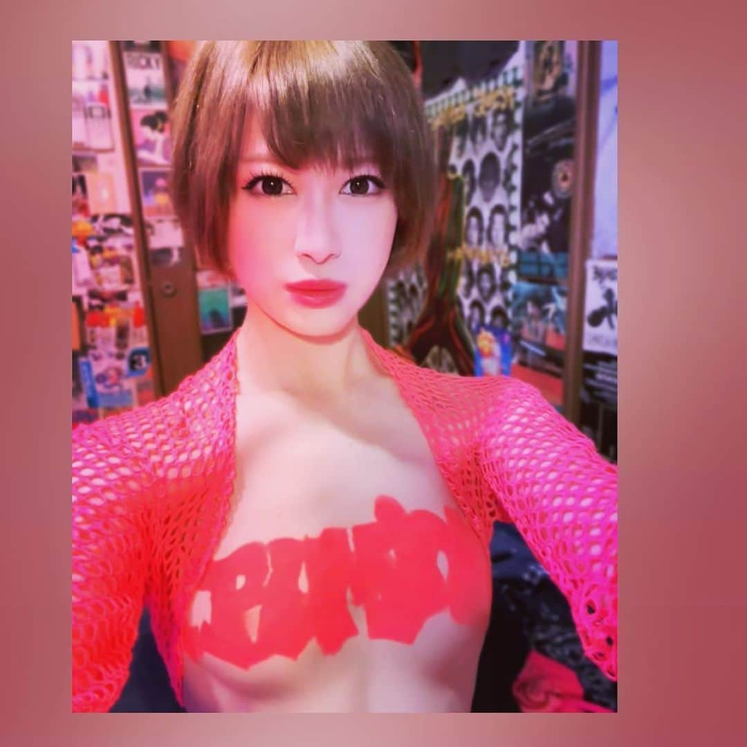 結城るみなのインスタグラム：「#pink #neon #japanesegirl  #sexyactresses  #model #gravure #dancer #roppongi #body #bodypaint #seminude   @ghettohollywood」