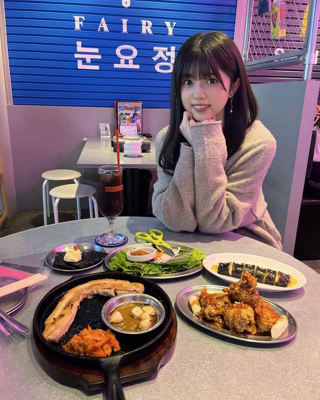 のインスタグラム：「⌇ 𝗆𝗀𝗆𝗀 ⁡ ⁡ いっぱい食べる君がすき〜？ ⁡ 韓国料理だいすき🇰🇷🫶🏻 ⁡ ⁡ #05 #idol #nmb #jk #ljk #アイドル #韓国料理 #instafood」