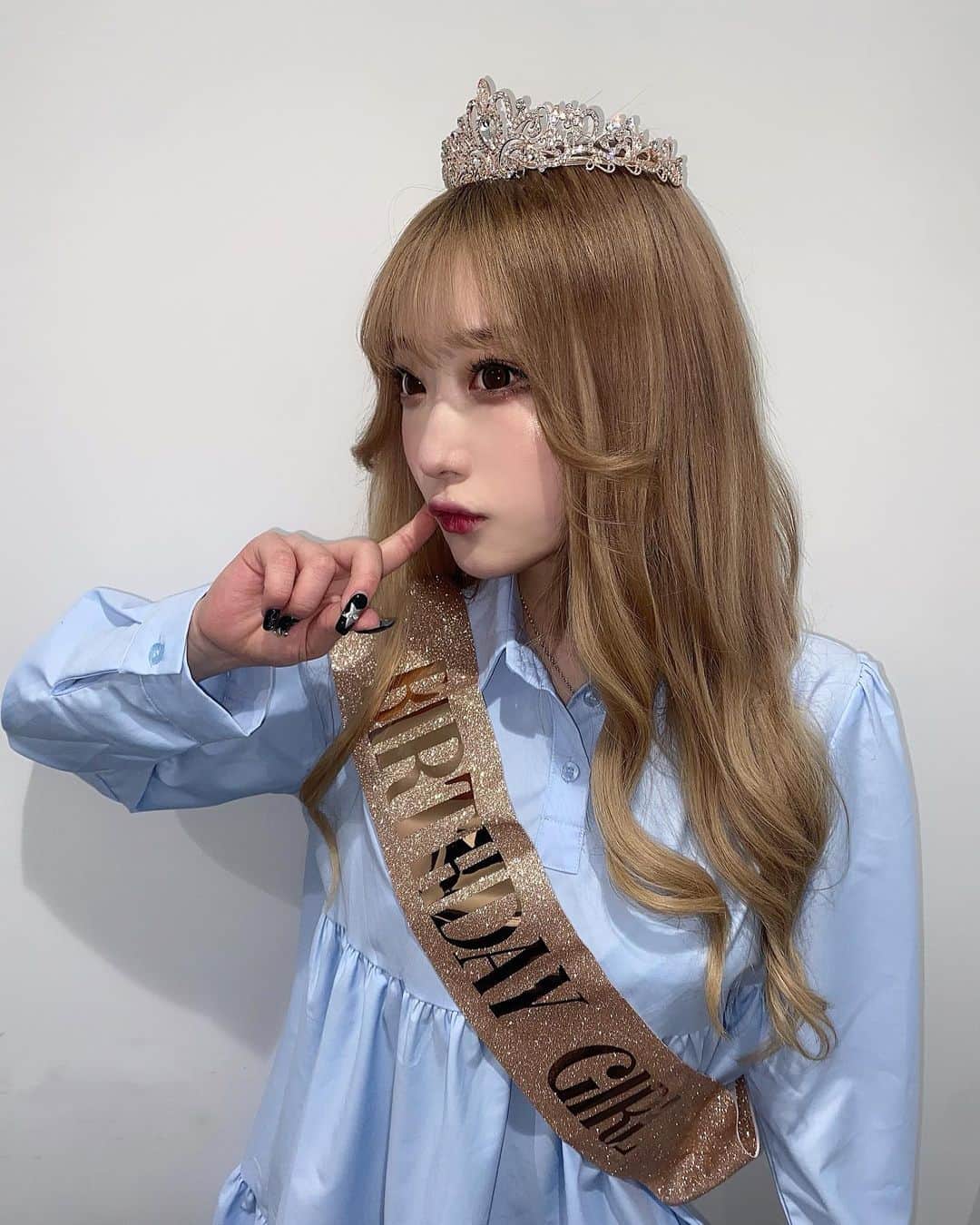 おもてちゃんのインスタグラム：「いっぱいおめでとうくれてありがとう♥」