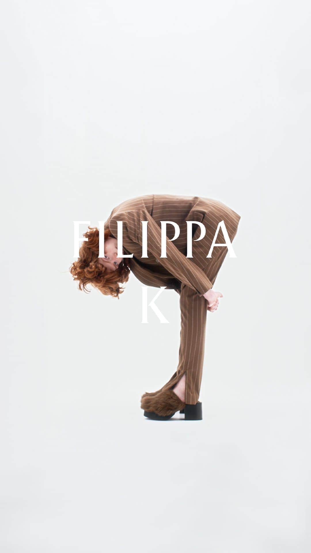 フィリッパコーのインスタグラム：「Tailoring for spring. Explore the Double Breasted Pinstripe Blazer and Slim Pinstripe Trousers, available now in store and at filippa-k.com  Model @edwinapreston」
