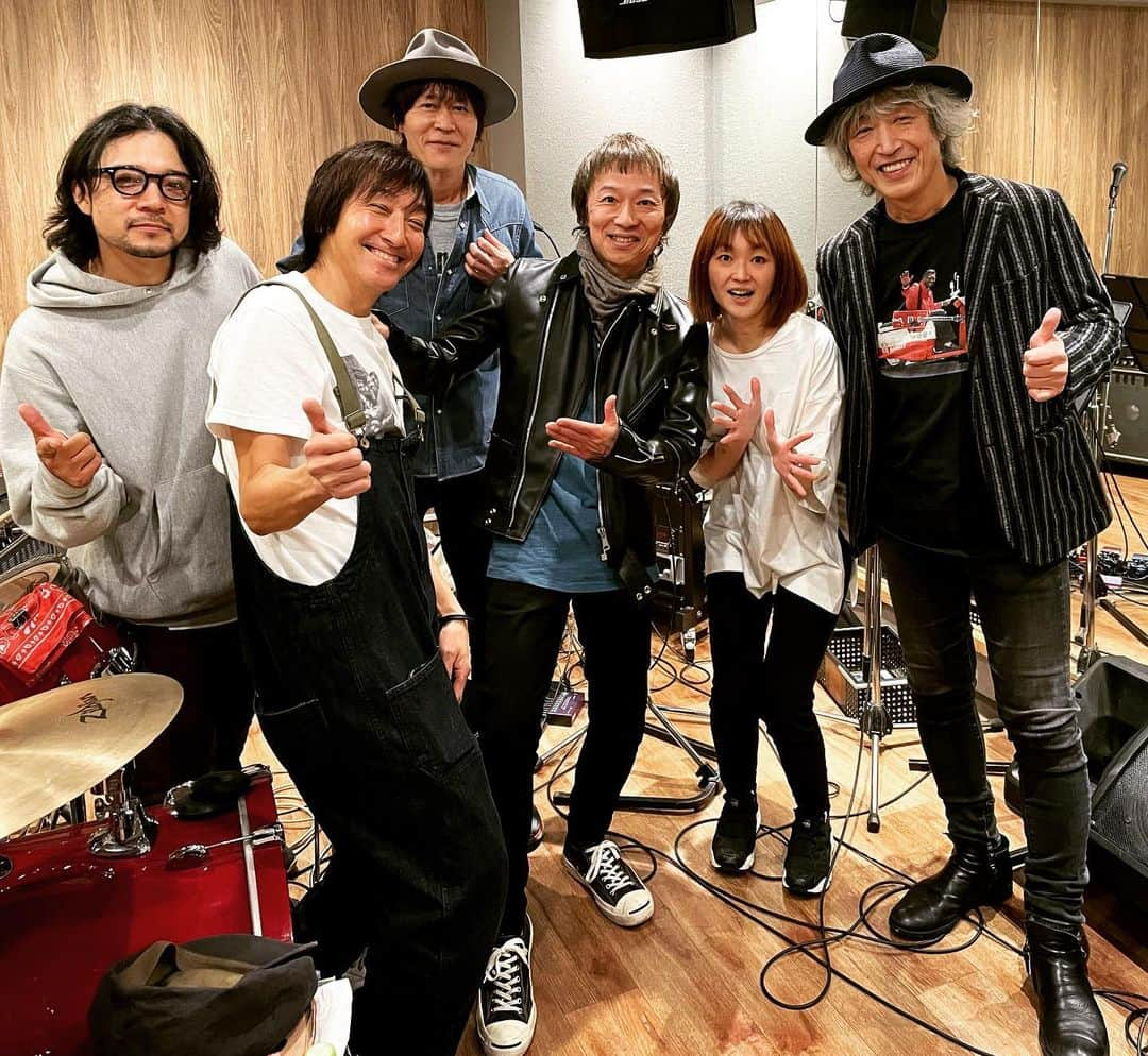 宮田和弥さんのインスタグラム写真 - (宮田和弥Instagram)「ウルフルケイスケ presents MAGICAL CHAIN NIGHTリハーサル無事終了！  4月23日 京都磔磔 4月30日 名古屋得三  みんな遊びに来てねー！  #ウルフルケイスケ #京都磔磔 #名古屋得三」4月19日 0時11分 - miyatakazuyaofficial