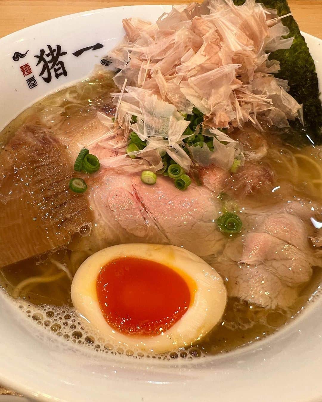 宇野薫のグルメインスタ