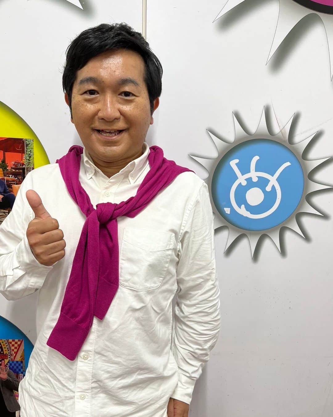 のインスタグラム：「本日19日(水)24時35分からフジテレビ「内村と相棒」に出演してます。ご視聴よろしくお願いします！  #内村と相棒 #フジテレビ  #小石田純一 #お笑い芸人 #ものまね芸人」