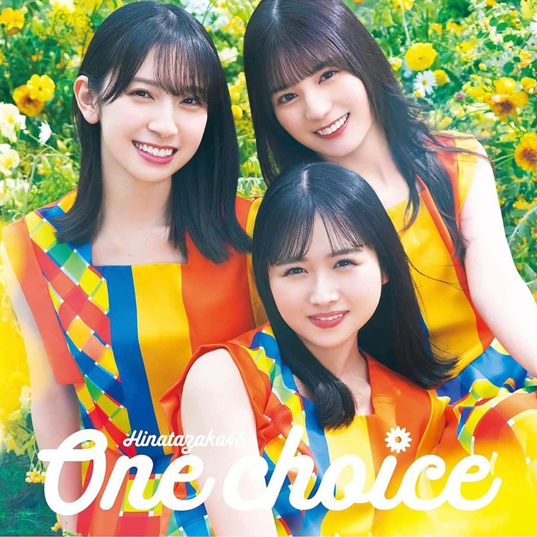 Masafumiのインスタグラム：「【お知らせ】 本日4月19日発売、日向坂46 9th Single “One choice” TYPE-C収録曲「パクチー ピーマン グリンピース」の作曲を担当させていただきました。 (編曲はシライシ紗トリさん @satori_shiraishi )  とても可愛らしい、ユニークな一曲です。自分がバンド活動をしていた頃からお世話になっているシライシさんに編曲していただけて感無量です。  TYPE-Bには、「Happy Smile Tour 2022」で披露された「月と星が踊るMidnight」も収録されています。ぜひご覧ください！  #日向坂46 #onechoice #パクチーピーマングリンピース #月と星が踊るMidnight」