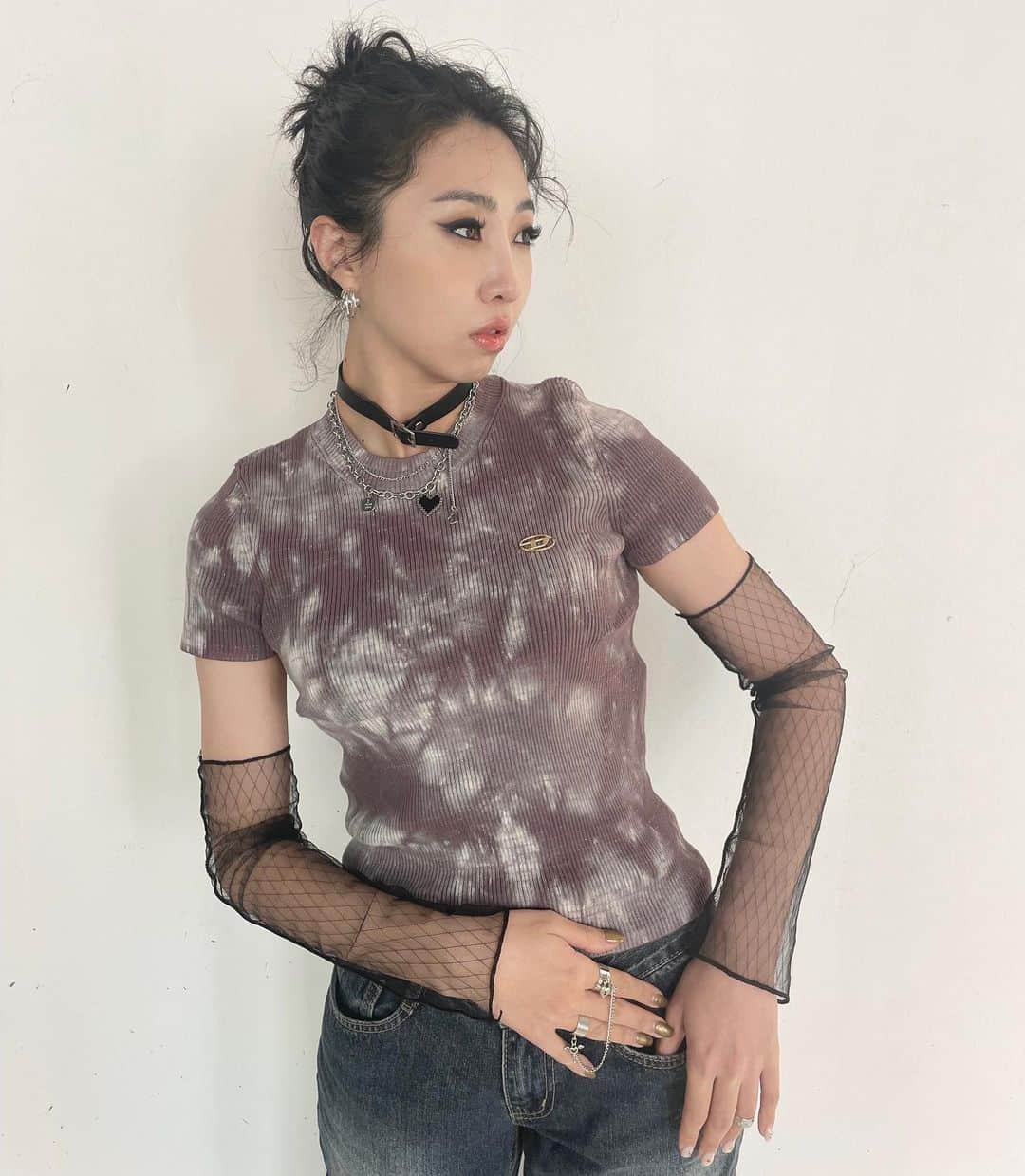 コン・ミンジのインスタグラム：「Have you heard the news? Honestly, I’ve been waiting for a long time. Well, It’s time to wake up darling 🔥 Let’s hit the floor ⚡️ Pinoy fans✨ See you on June 4th!  #gleetour #Philippines #🇵🇭 #gleeminzy1stasiatour   글리투어💫  6/4일 첫번째 도시 마닐라로 갑니다 🔥출동준비 완료🔥」
