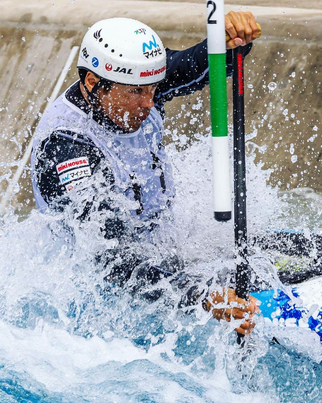 羽根田卓也のインスタグラム：「先週末に行われた日本代表選考会で、二日間共に優勝する事ができました。 パリ五輪へ向けてまず最初の関門をクリアし、次は世界での枠取り。 9月ロンドンで行われる世界選手権で欧米の強豪たちに勝たなければなりません。 オリンピックは紙一重の勝ちを一つずつ重ねて、やっと出場できるもの。表彰台は言わずもがな。 一歩一歩頑張りたいと思います。  また併せてこの度みなさまに入籍しましたことをご報告致します。 お相手は一般人の方となります。 競技に向き合う日々は変わらず、引き続きパリ五輪へ向けて邁進していきますので、今後とも応援よろしくお願いします。  ©︎ @hajimeurahashi」