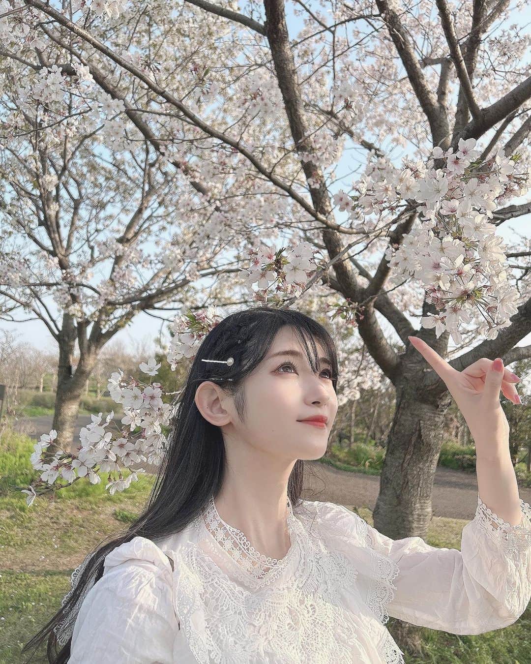 れみぱんさんのインスタグラム写真 - (れみぱんInstagram)「単純なので冬が終わって本当に毎日気持ちが明るい👍💓笑」4月19日 12時24分 - lemipanna