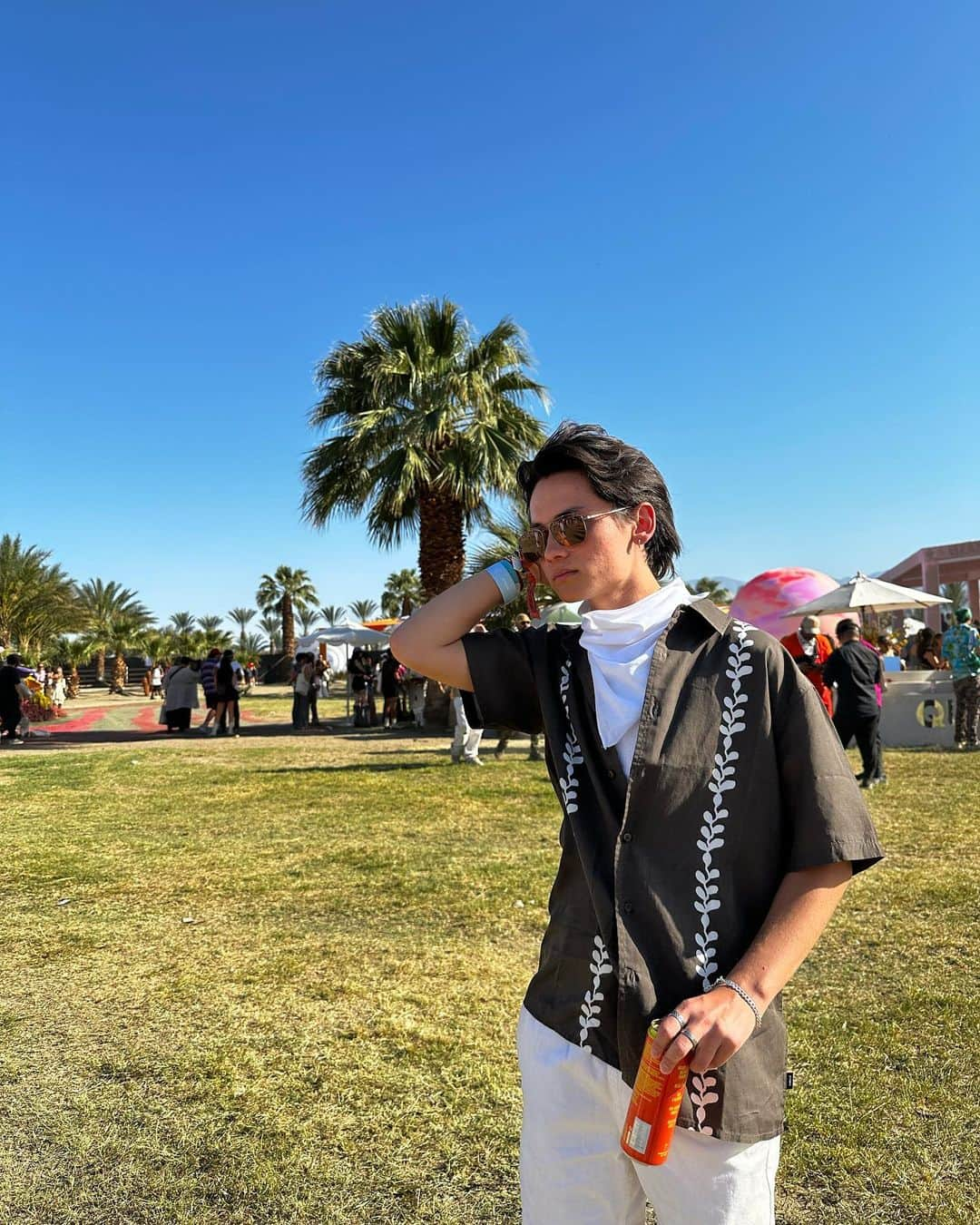 テンジン・ノーゲイ・トレイナーさんのインスタグラム写真 - (テンジン・ノーゲイ・トレイナーInstagram)「Calvin Harris had the best performance of Coachella. @revolve #revolvefestival」4月19日 3時32分 - tenzingtrainor