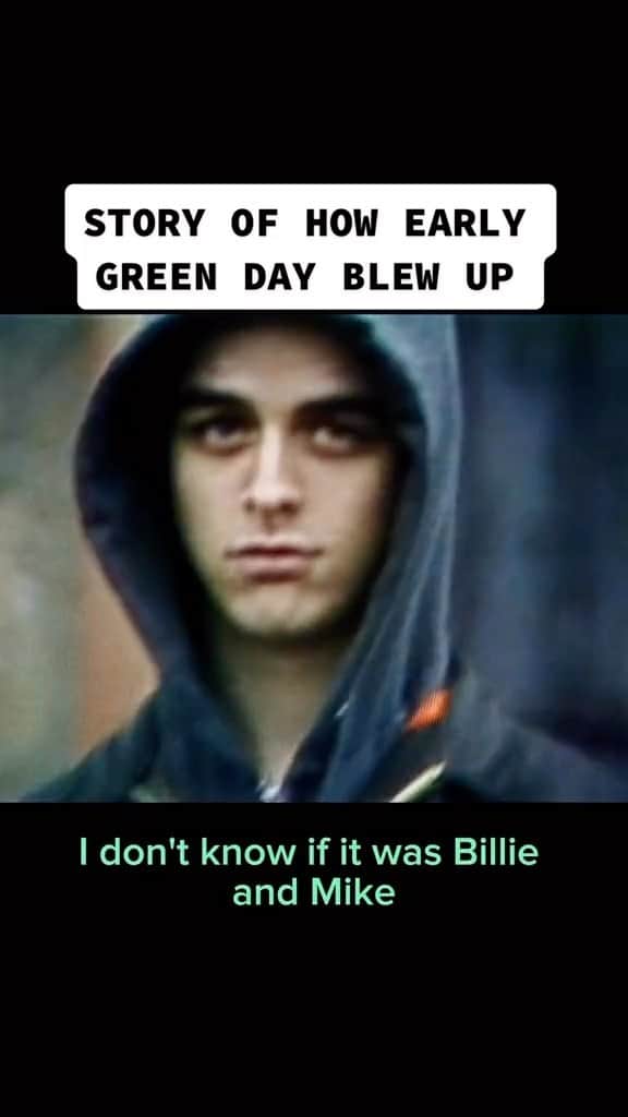 Green Dayのインスタグラム：「Kerplunkie 🔫」